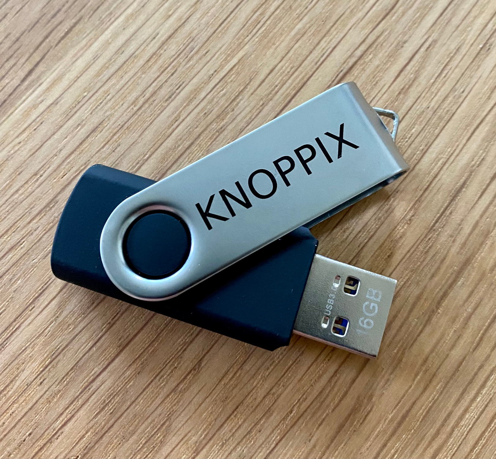 Knoppix USB stick